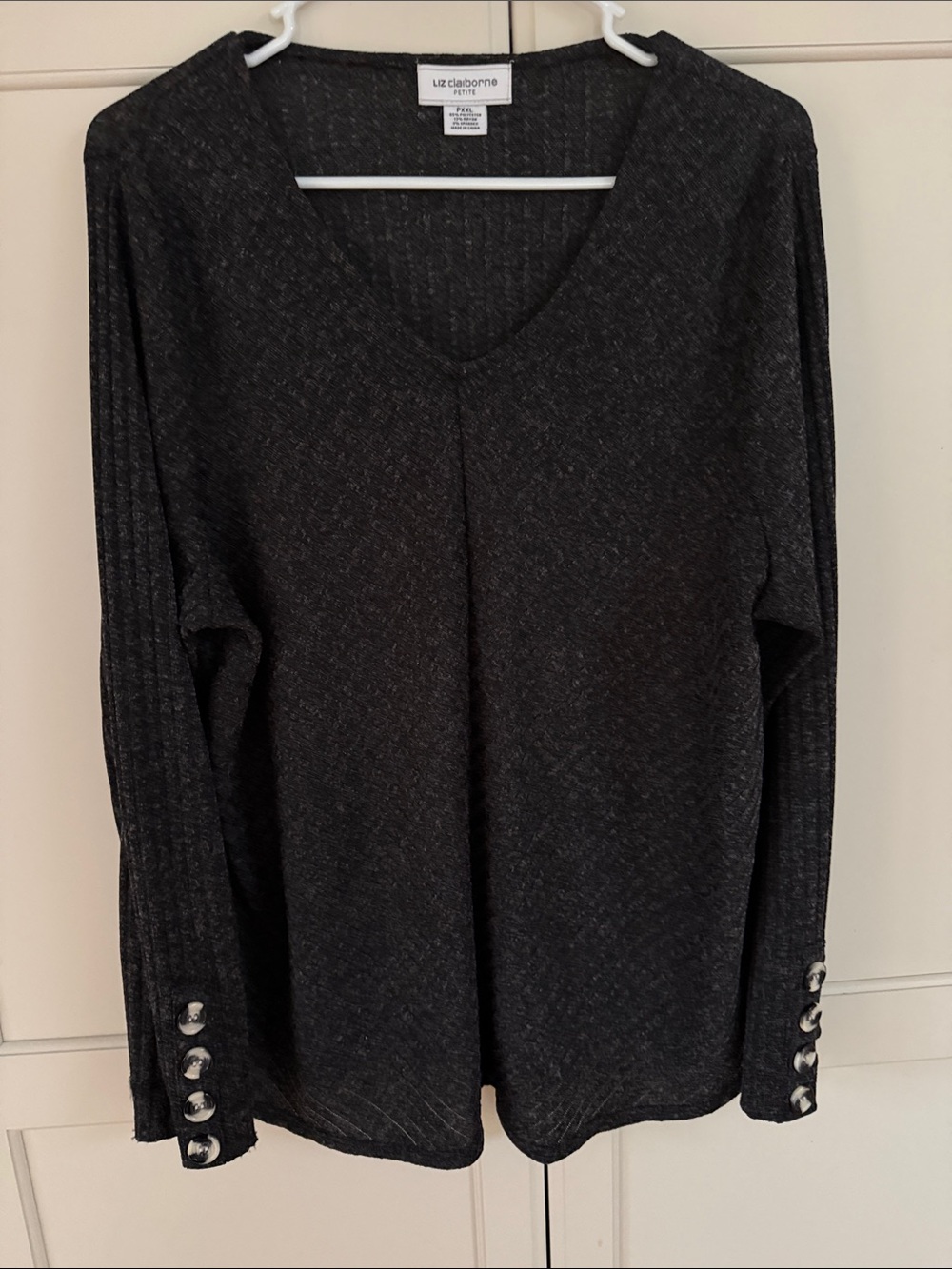 3 Liz Claiborne V-Neck Sweaters in Burgundy, Blue & Black - Picture 11 of 12